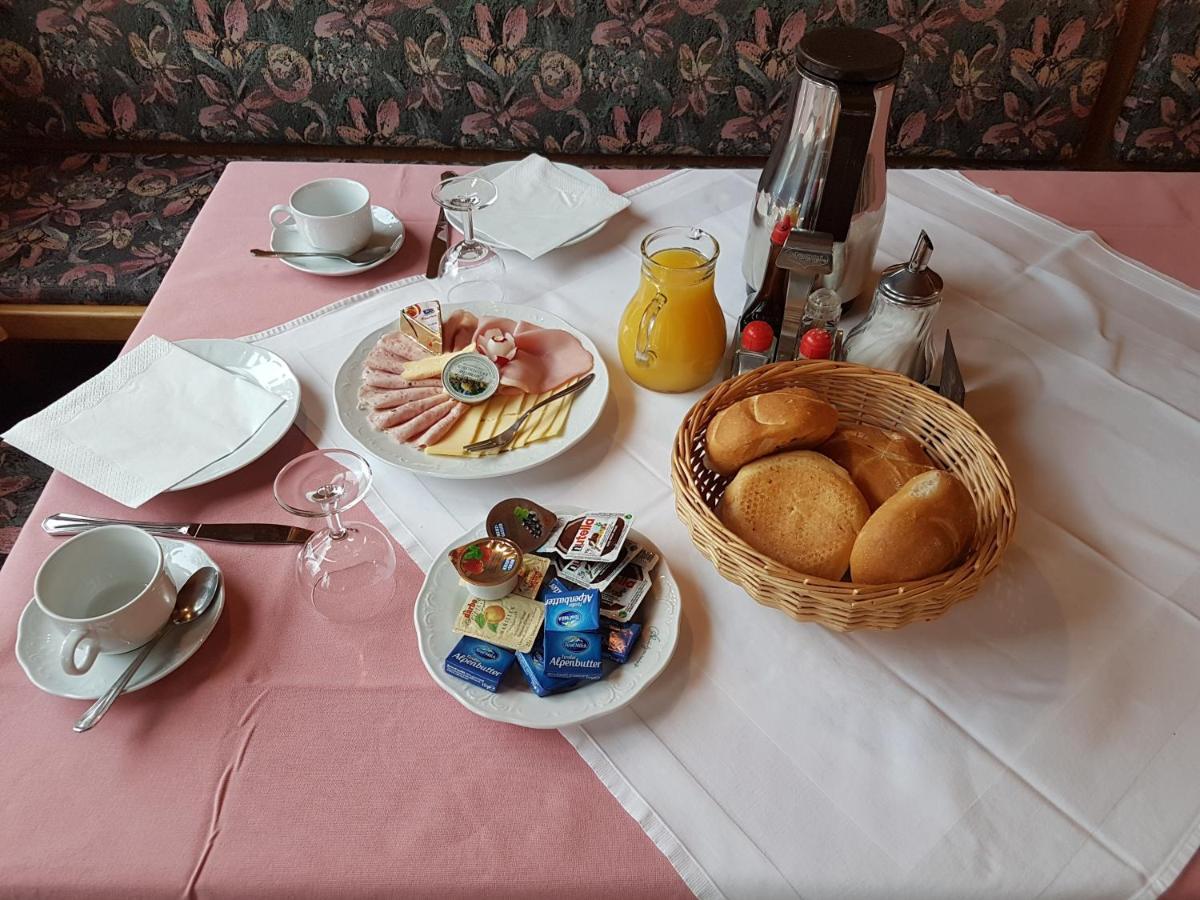 Gasthof Schuetzenwirt Щайнах ам Бренер Екстериор снимка